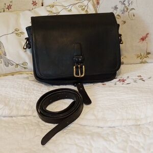 🪻🪻🪻 RARE Coach Vintage Black Medium Saddle Pouch #9590